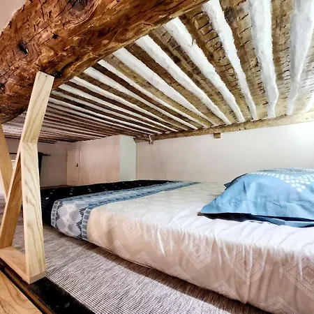 Le Bourgarel - Dans Vieil * אנטיב