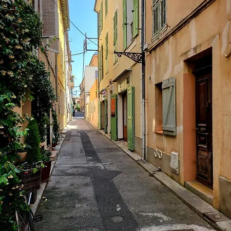 Le Bourgarel - Dans Vieil Apartment Antibes